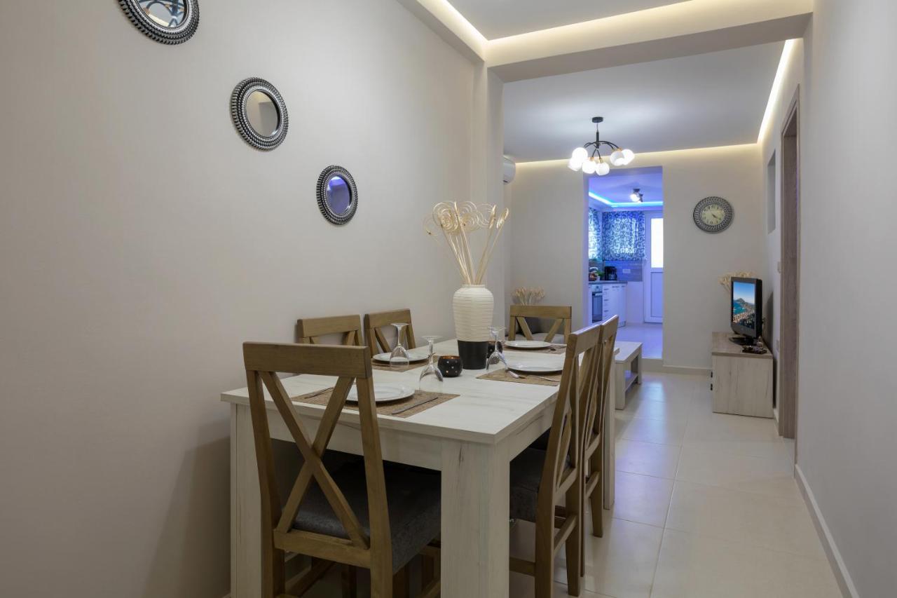 Evia's - New In Town! Apartment Zakynthos Town