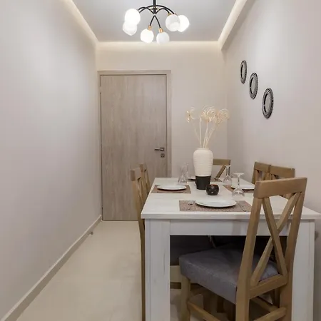 Evia'S Apartment - New Apartment In Town! Zakynthos Town Exterior photo
