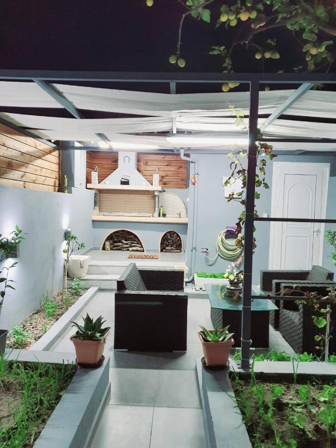 Apartment Evia's - New In Town!